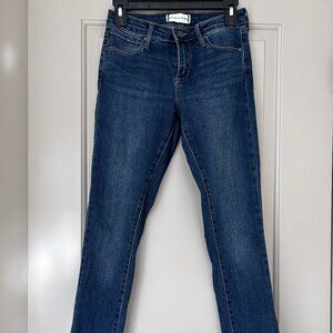 Women's Articles of Society Mid Rise Stretchy Dark Blue Skinny Jeans Size 25 XS